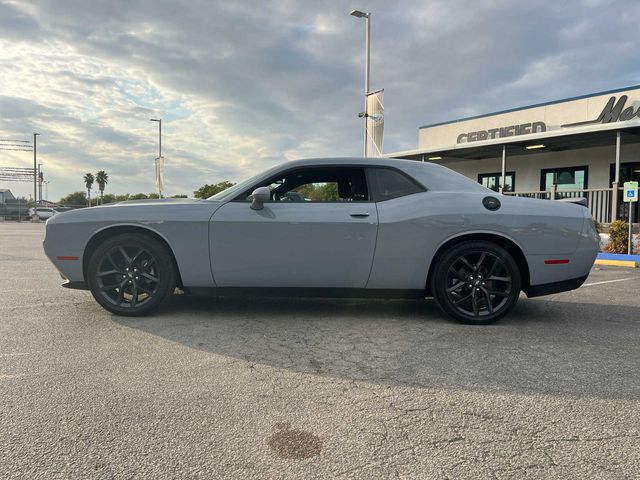 2021 Dodge Challenger SXT