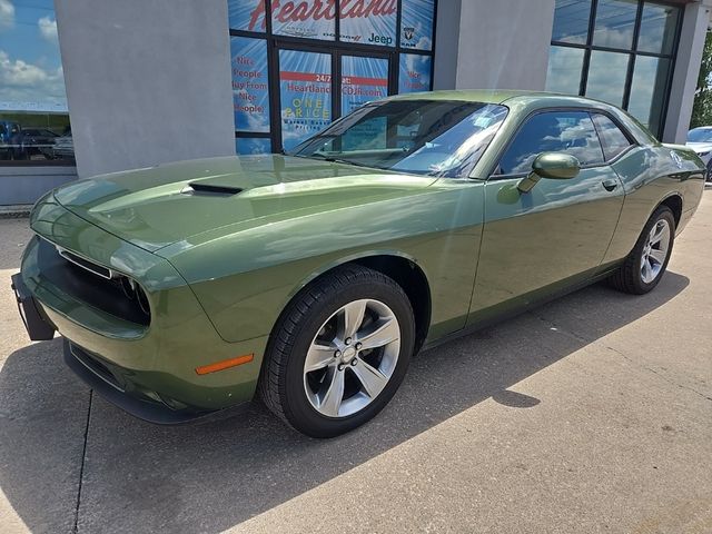 2021 Dodge Challenger SXT