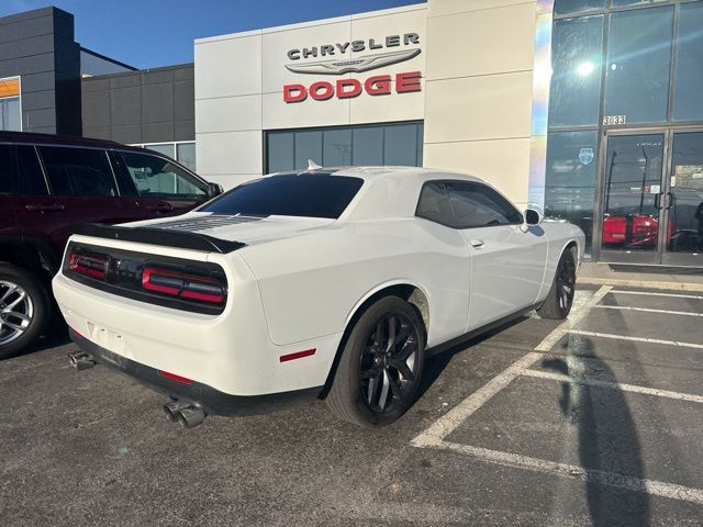 2021 Dodge Challenger SXT