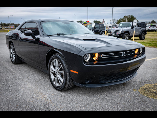 2021 Dodge Challenger SXT