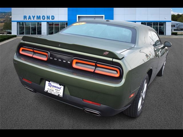 2021 Dodge Challenger SXT