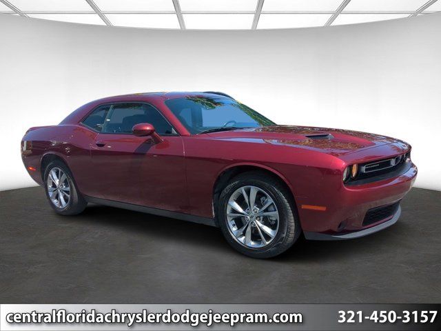 2021 Dodge Challenger SXT