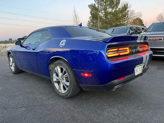 2021 Dodge Challenger SXT