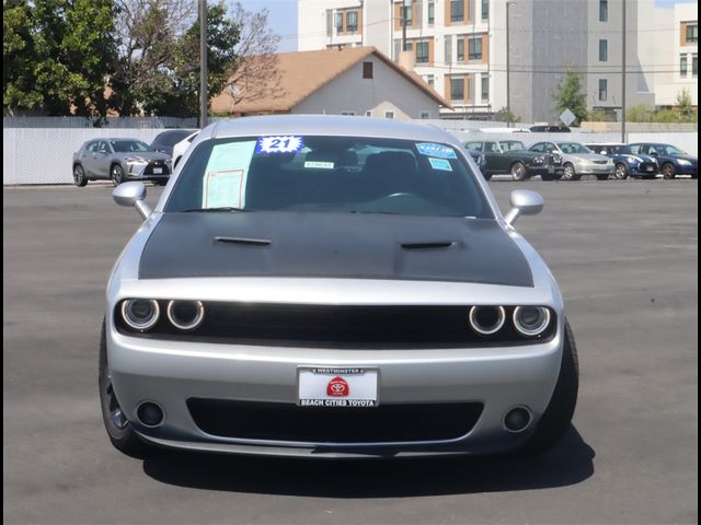 2021 Dodge Challenger SXT