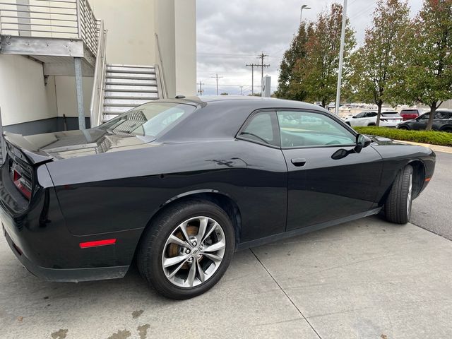 2021 Dodge Challenger SXT