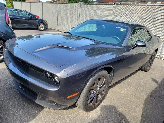 2021 Dodge Challenger SXT