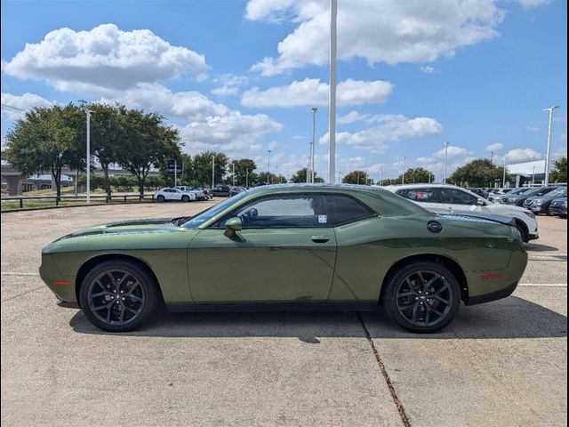 2021 Dodge Challenger SXT