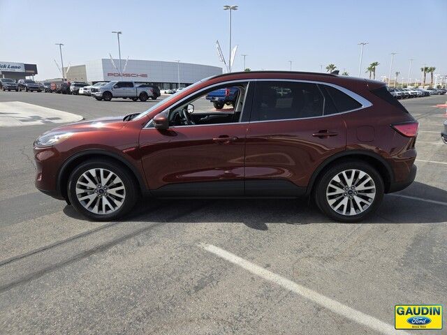 2021 Ford Escape Hybrid Titanium