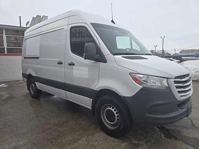2021 Freightliner Sprinter Base