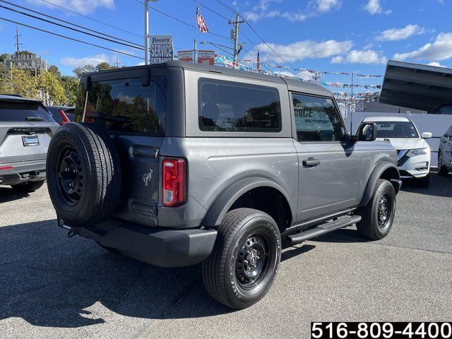 2021 Ford Bronco Base