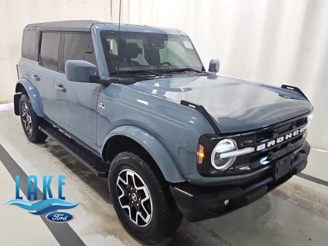 2021 Ford Bronco Base