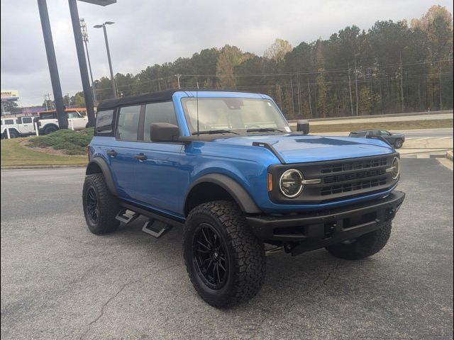 2021 Ford Bronco Base