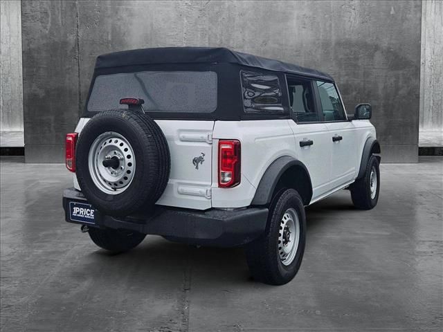 2021 Ford Bronco Base