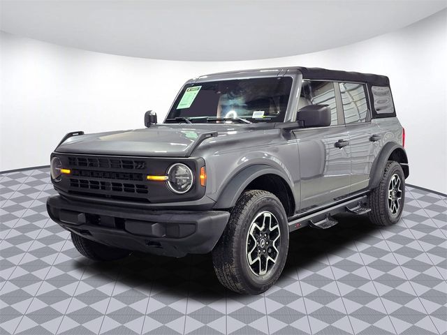 2021 Ford Bronco Base