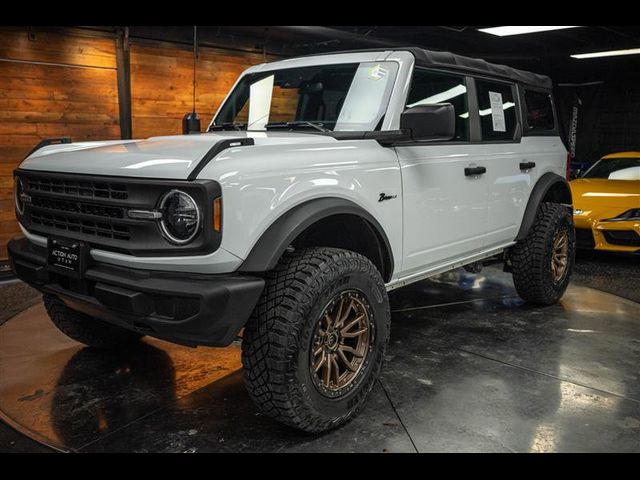 2021 Ford Bronco Base