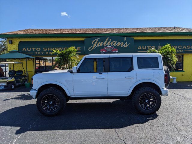 2021 Ford Bronco Base