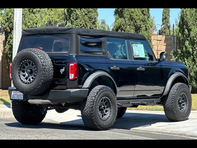 2021 Ford Bronco Base