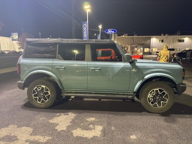 2021 Ford Bronco Outer Banks