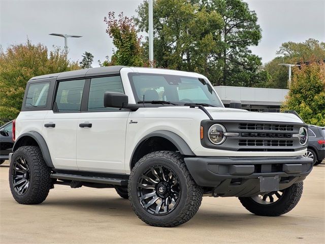 2021 Ford Bronco Base