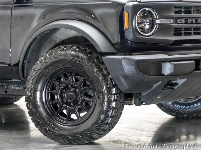 2021 Ford Bronco Base