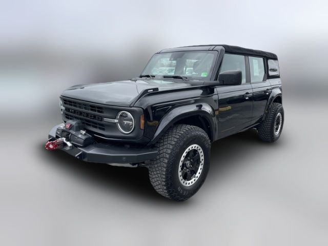 2021 Ford Bronco Base