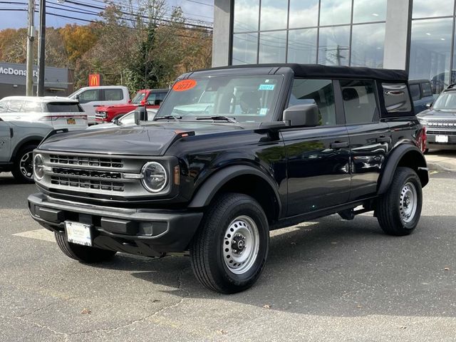 2021 Ford Bronco Base