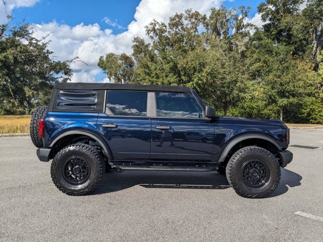 2021 Ford Bronco Base