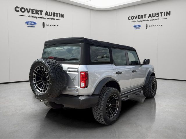 2021 Ford Bronco Base