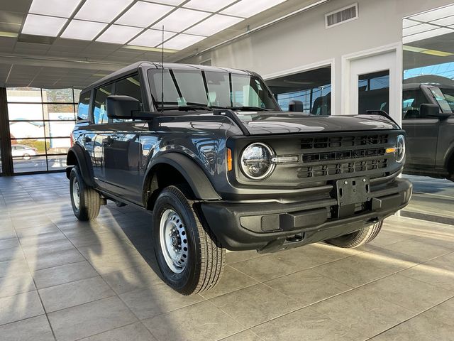 2021 Ford Bronco Base