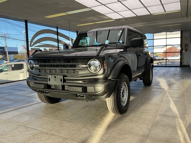 2021 Ford Bronco Base