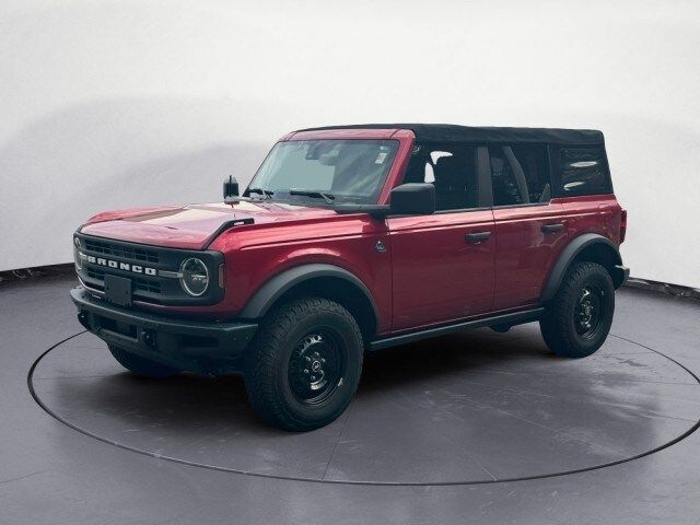 2021 Ford Bronco Base