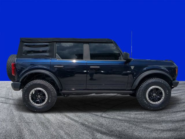 2021 Ford Bronco Base