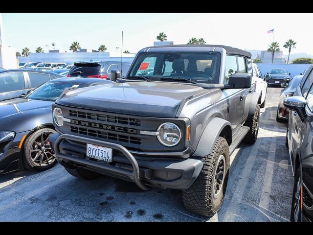 2021 Ford Bronco Base