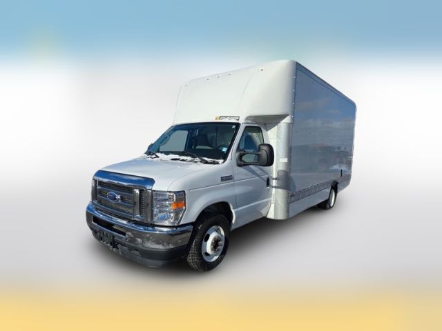 2021 Ford E-Series Base