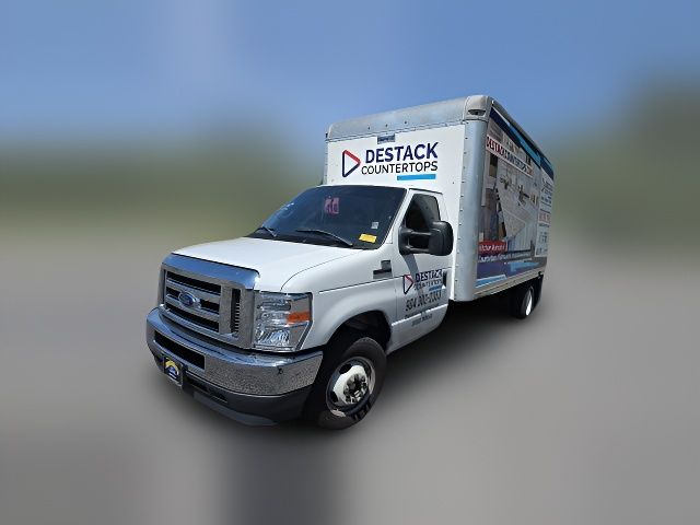 2021 Ford E-Series Base