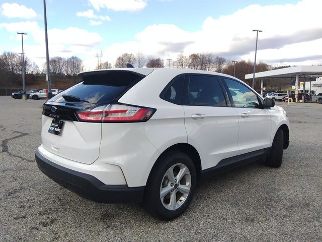 2021 Ford Edge SE