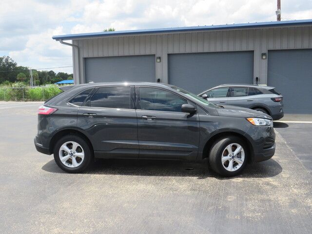 2021 Ford Edge SE