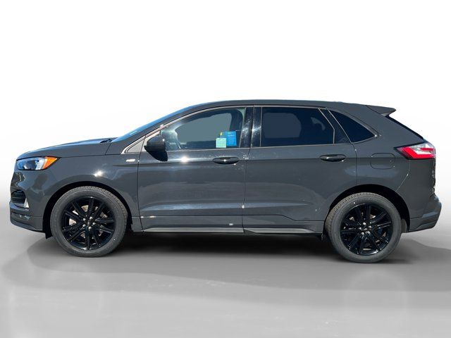 2021 Ford Edge 