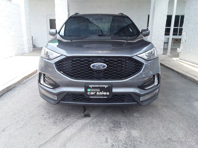 2021 Ford Edge 