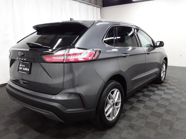 2021 Ford Edge 