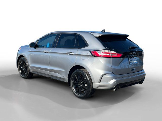 2021 Ford Edge 