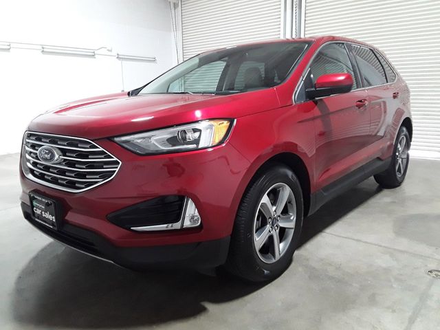 2021 Ford Edge 