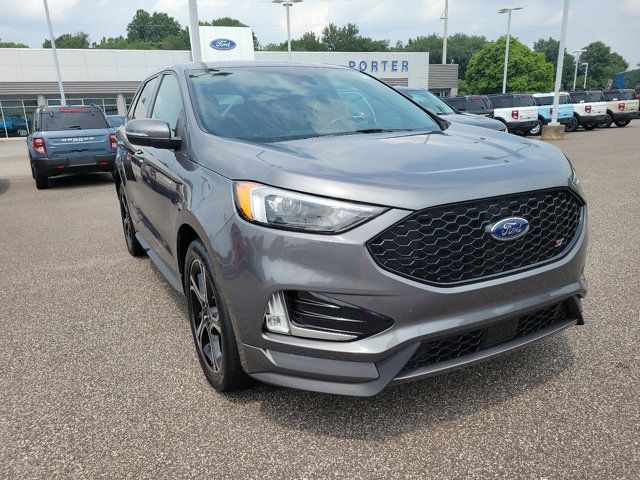 2021 Ford Edge ST