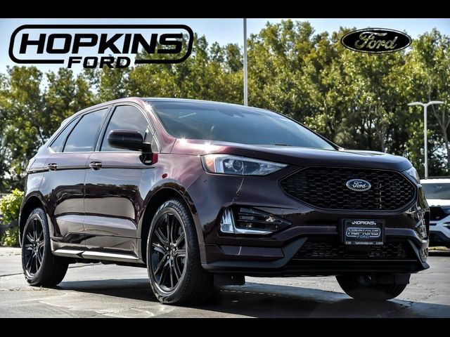 2021 Ford Edge 