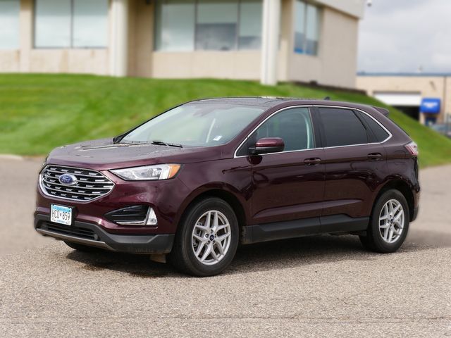 2021 Ford Edge 