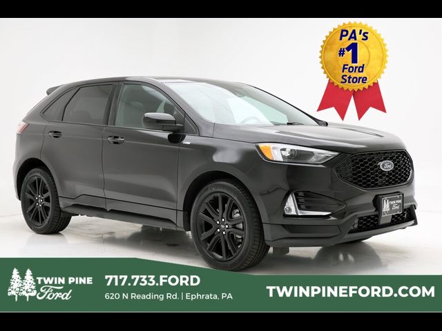 2021 Ford Edge 