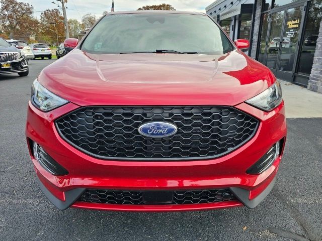 2021 Ford Edge 