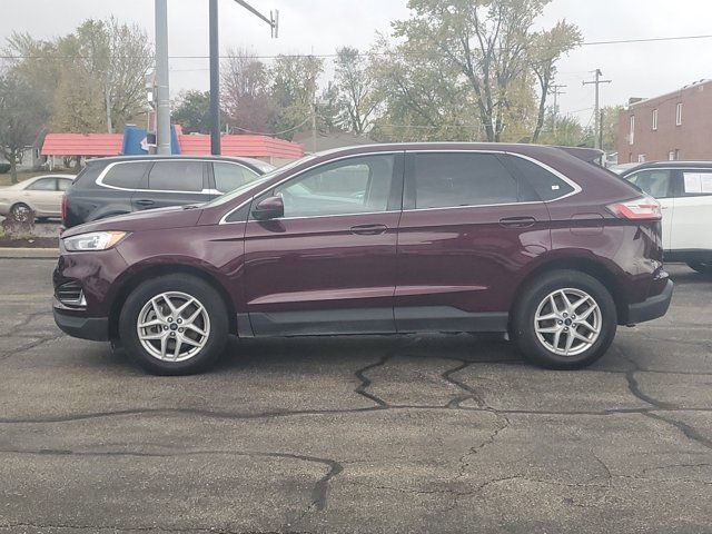 2021 Ford Edge 