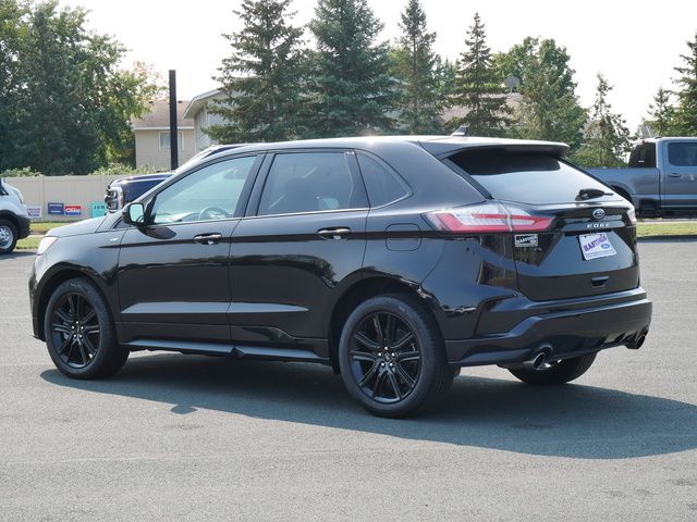 2021 Ford Edge 