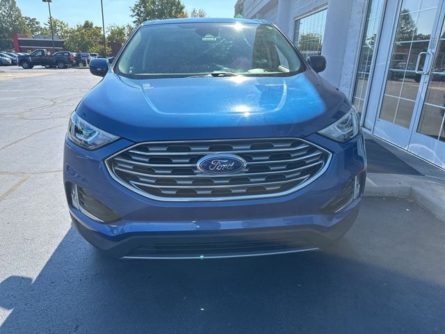 2021 Ford Edge 